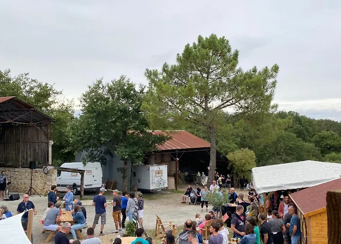 Camping De La Ferme Aux Anesses, Mobil Home Caline